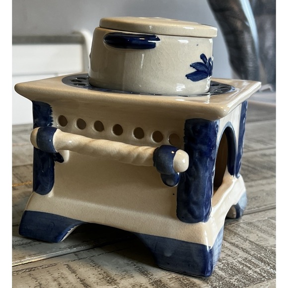 Double Handled Square Blue & White Tea Warmer with Cup Lid & Tea Light Holder - Picture 3 of 8